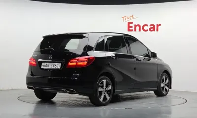 Mercedes-Benz B-Class 2018, 49342 км, за 10634.11 USD