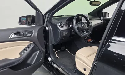 Mercedes-Benz B-Class 2018, 49342 км, за 10634.11 USD - фото 10