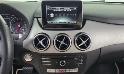 Mercedes-Benz B-Class 2018, 49342 км, за 10634.11 USD - фото 14