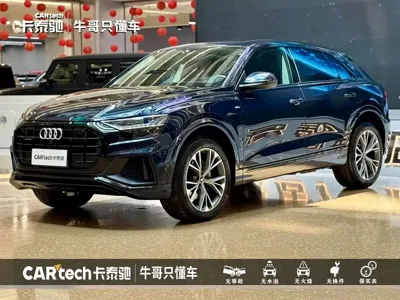 Audi Q8 2024, 18000 км, за 64306.27 USD