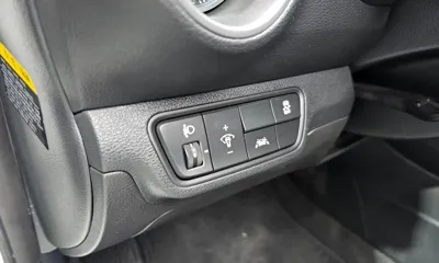 Kia K3 2021, 56320 км, за 8794.79 USD - фото 20