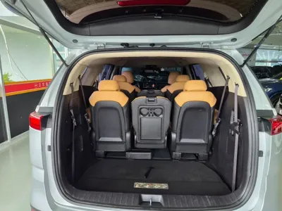 Kia Canival 2021, 55243 км, за 13326.39 USD - фото 20