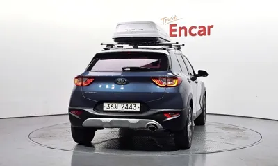Kia Stonic 2018, 47488 км, за 7271.29 USD