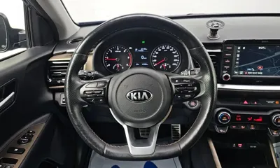 Kia Stonic 2018, 47488 км, за 7220.69 USD - фото 14