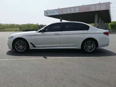 BMW 5 Series 2019, 139800 км, за 20570.53 USD