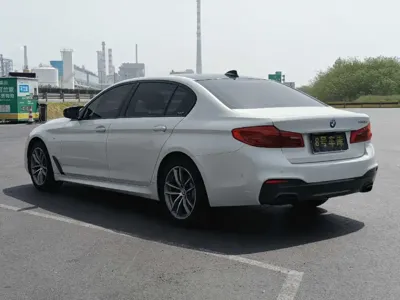 BMW 5 Series 2019, 139800 км, за 20570.53 USD