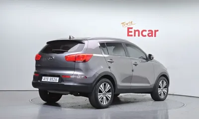 Kia Sportage 2015, 145886 км, за 4072.52 USD