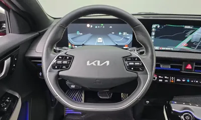 Kia EV6 2023, 28941 км, за 22457.88 USD - фото 14