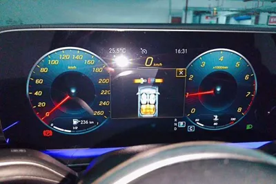 Mercedes-Benz GLE 2021, 96700 км, за 48633 USD - фото 11