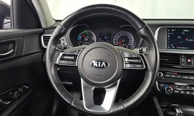 Kia K5 2019, 137022 км, за 8006.52 USD - фото 13