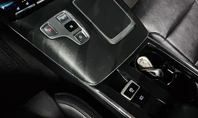 Hyundai Grandeur 2020, 92200 км, за 14319.49 USD - фото 9