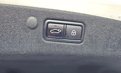 Hyundai Grandeur 2020, 92200 км, за 14319.49 USD - фото 20