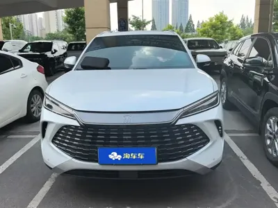 BYD L DM-i 2024, 29200 км, за 12889.69 USD