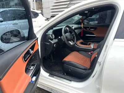Mercedes-Benz C-Class 2023, 45000 км, за 25354.34 USD