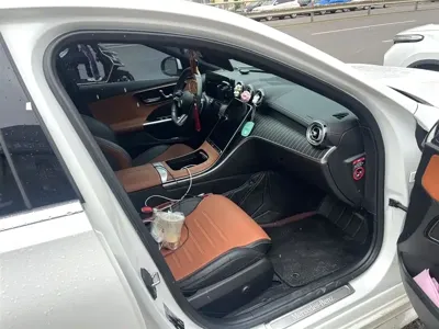 Mercedes-Benz C-Class 2023, 45000 км, за 25231.85 USD - фото 6