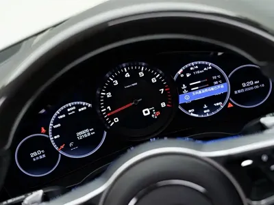 Porsche Cayenne 2021, 26000 км, за 69598.42 USD - фото 20