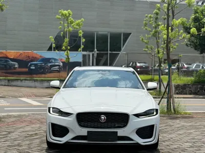 Jaguar XEL 2021, 90000 км, за 12966.37 USD