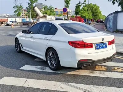 BMW 5 Series (Import) 2018, 120000 км, за 15906.88 USD