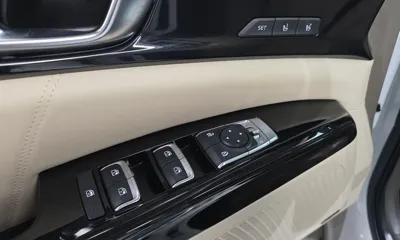Kia Canival 2021, 85743 км, за 23852 USD - фото 12