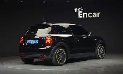 MINI Cooper 2022, 22759 км, за 15960.92 USD