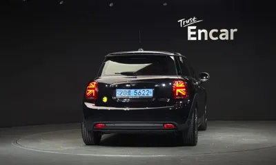 MINI Cooper 2022, 22759 км, за 15960.92 USD