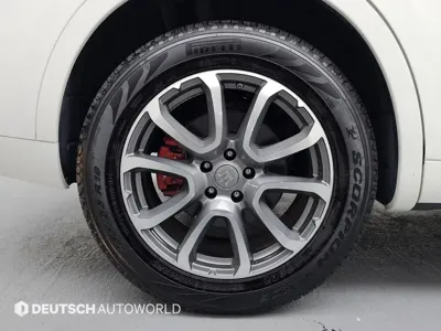 Maserati Levante 2017, 82545 км, за 19495.86 USD
