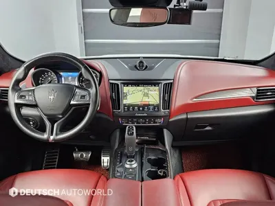 Maserati Levante 2017, 82545 км, за 19495.86 USD - фото 7