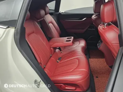 Maserati Levante 2017, 82545 км, за 19495.86 USD - фото 12