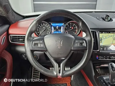 Maserati Levante 2017, 82545 км, за 19495.86 USD - фото 13
