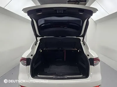 Maserati Levante 2017, 82545 км, за 19495.86 USD - фото 19