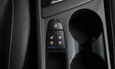 Kia Niro 2019, 72671 км, за 10030.42 USD - фото 19