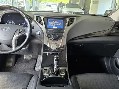 Hyundai Grandeur 2011, 147000 км, за 2535.27 USD - фото 9