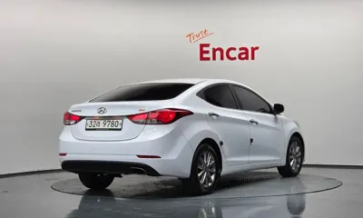 Hyundai Avante 2014, 86163 км, за 3843.65 USD