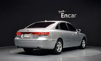 Hyundai Grandeur 2008, 138250 км, за 1628.67 USD