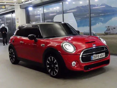 MINI Cooper · 2020 год
