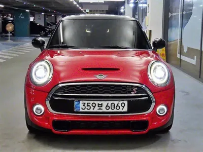 MINI Cooper 2020, 83595 км, за 9580.44 USD
