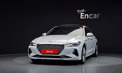 Genesis G70 2019, 37513 км, за 15754.23 USD