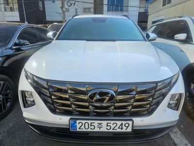 Hyundai Tucson 2023, 27000 км, за 14846.64 USD