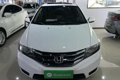 Honda City Classic 2012, 94300 км, за 5872 USD