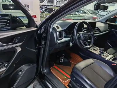 Audi Q5L 2021, 48000 км, за 17268.55 USD