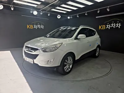 Hyundai Tucson · 2011 год