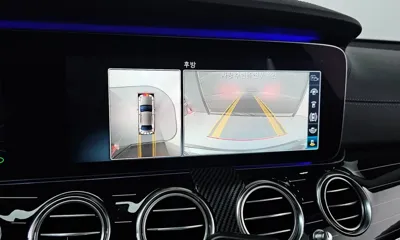 Mercedes-Benz E-Class 2019, 79850 км, за 19209.47 USD - фото 14