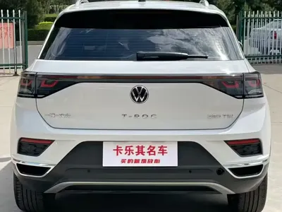 Volkswagen T-Roc 2024, 10000 км, за 12256.97 USD
