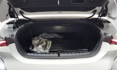BMW M4 2023, 16049 км, за 63715.16 USD - фото 20