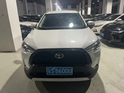 Toyota Corolla Cross 2023, 40000 км, за 9093.41 USD