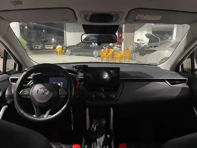 Toyota Corolla Cross 2023, 40000 км, за 9093.41 USD - фото 8
