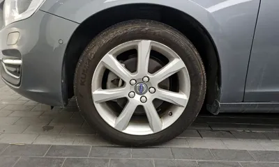 Volvo S60 2016, 73183 км, за 4230.57 USD