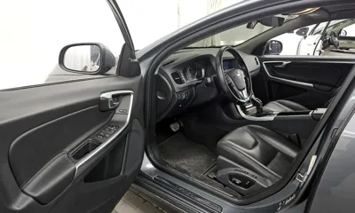 Volvo S60 2016, 73183 км, за 4230.57 USD - фото 10