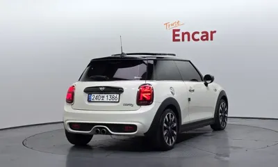 MINI Cooper 2020, 46082 км, за 14756.54 USD