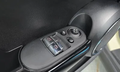 MINI Cooper 2020, 46082 км, за 14756.54 USD - фото 28